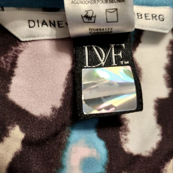 Diane Von Furstenberg 2 Piece Bikini Swimsuit Size M - Picture 8 of 8